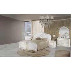 Dormitor Clasic Vilma Bianco Gold cu Dulap 4 Uși